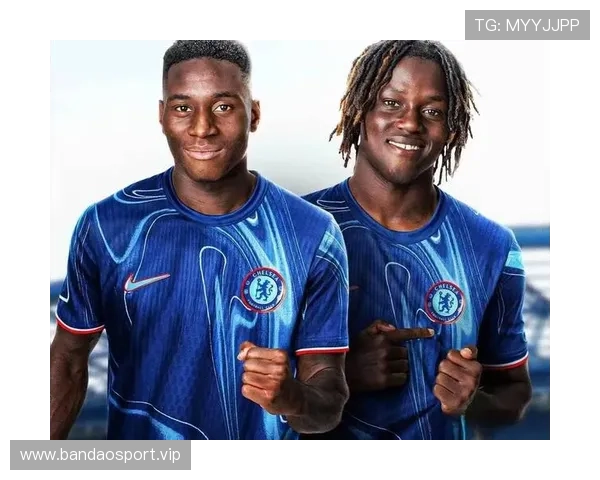 切尔西官方宣布签下19岁法国中卫萨尔 转会费1500万欧元