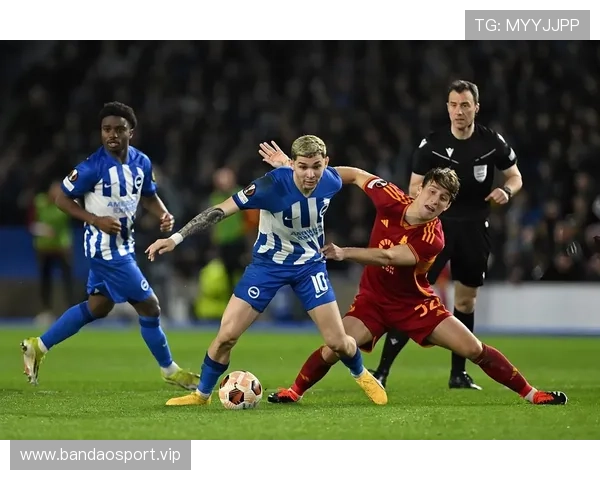 豪门巅峰对决中仅三次出手的球员如何成为左右胜负的关键人物